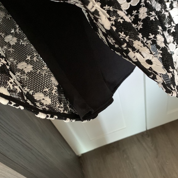 Micheal Kors Embroidered Black and White Floral Dress - Picture 7 of 12